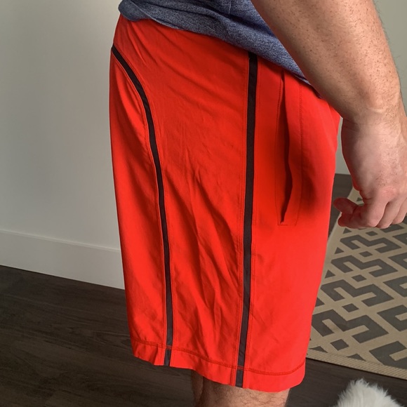 LULULEMON Mens Pace Breaker Lined Short - Picture 2 of 5